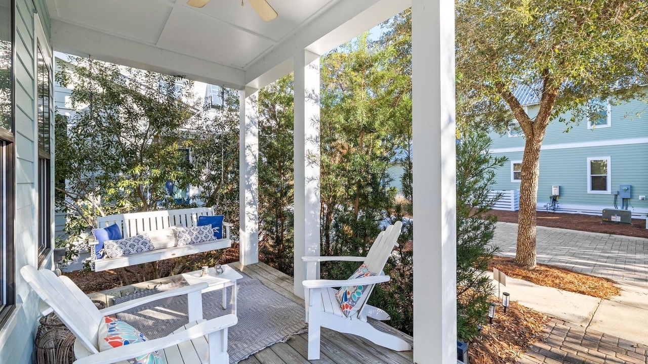 Photo of Patio Balcony in Greenway Park