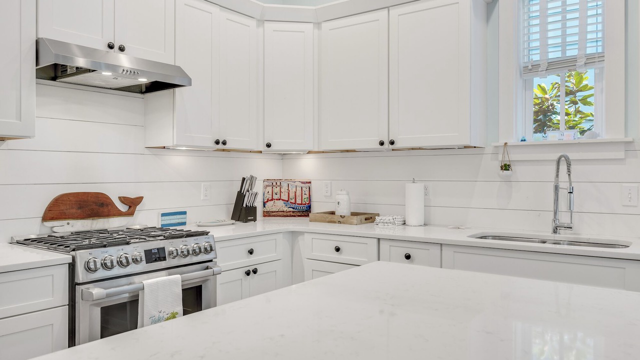 Photo of Kitchen in Greenway Park