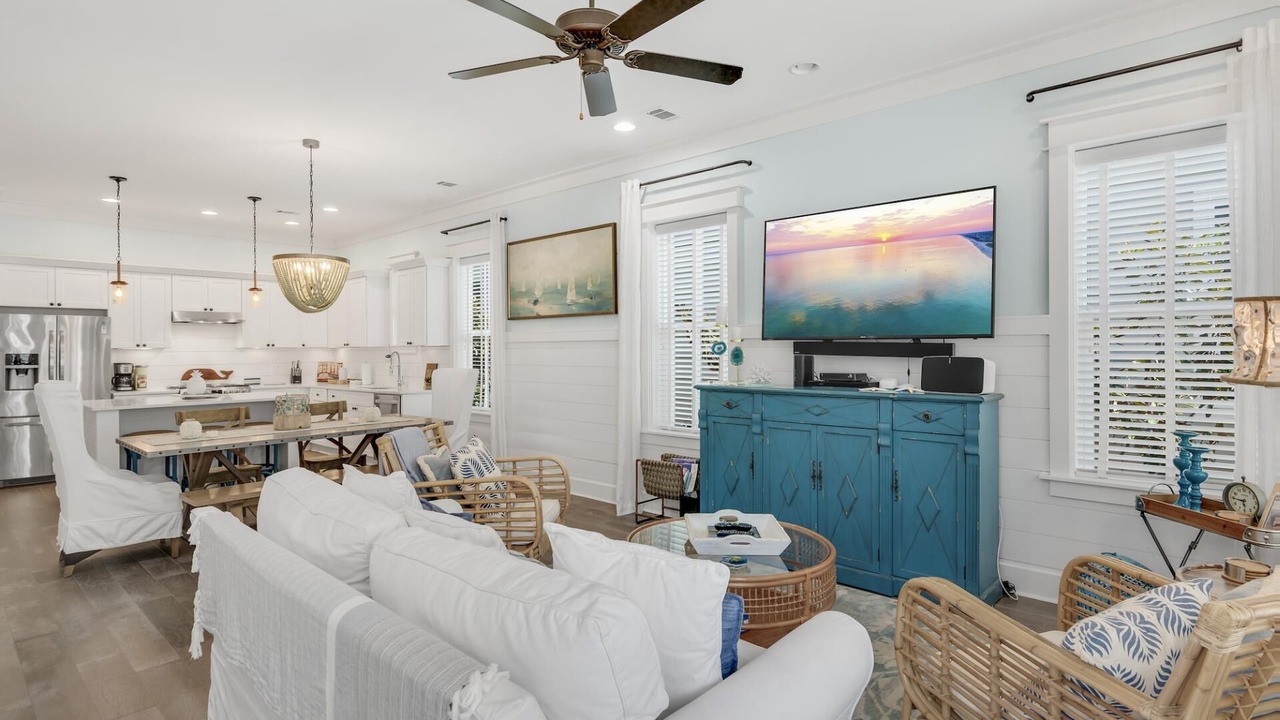Photo of Livingroom in Greenway Park