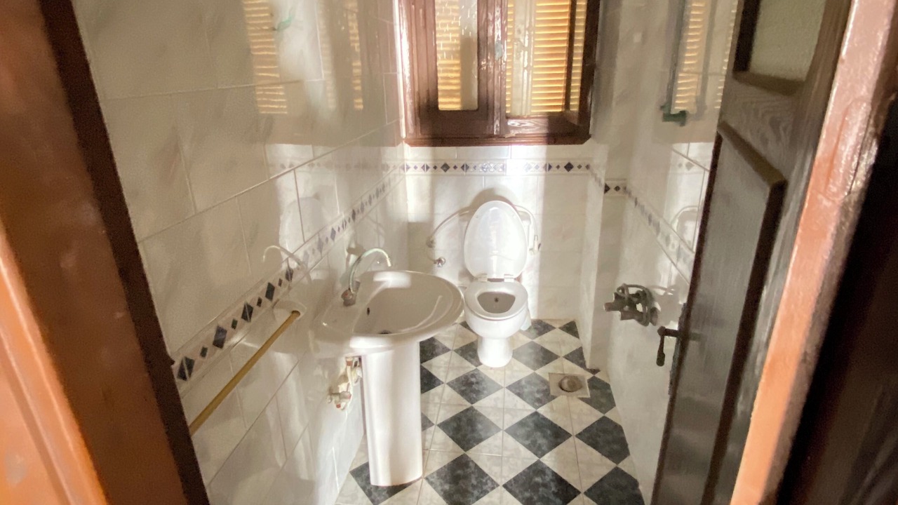 Photo of Bathroom in Al-'Amriyah