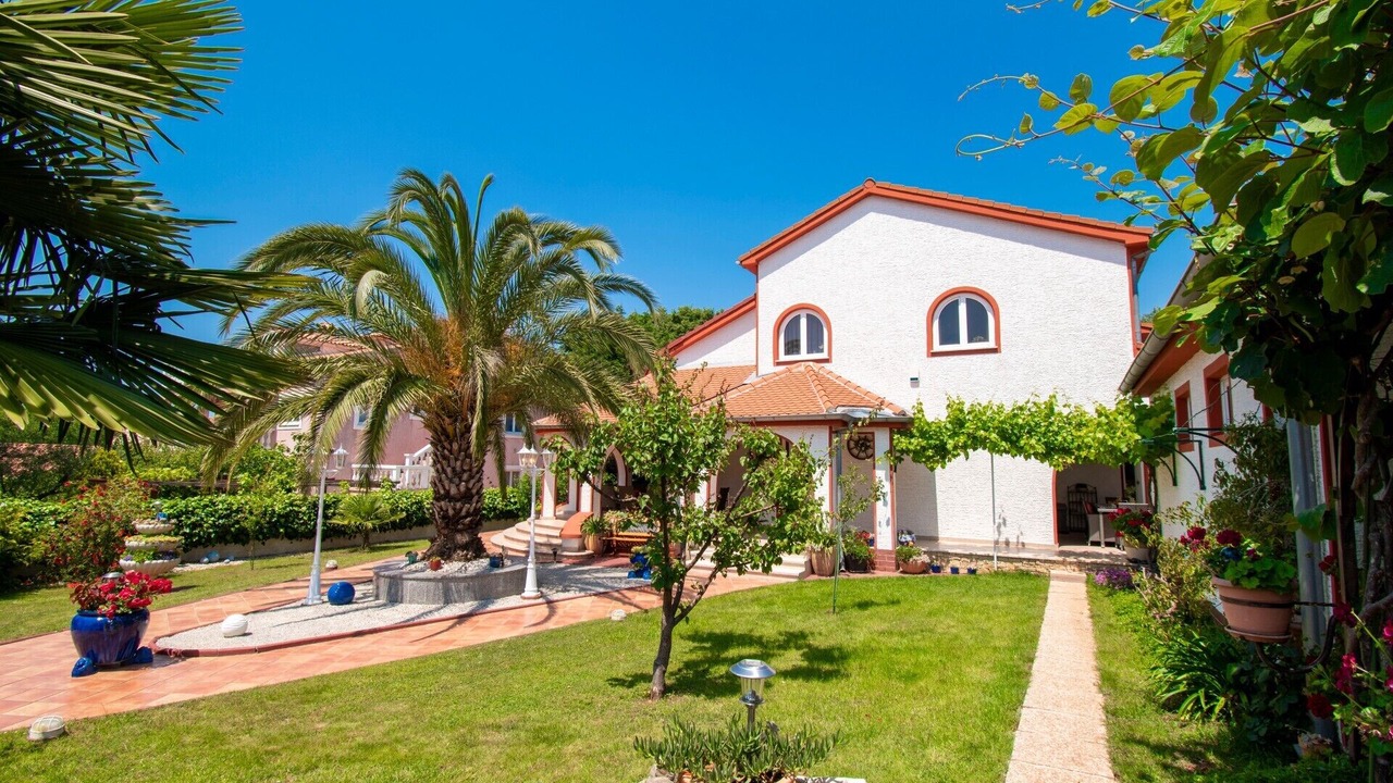 Photo of Outdoor in Cancini