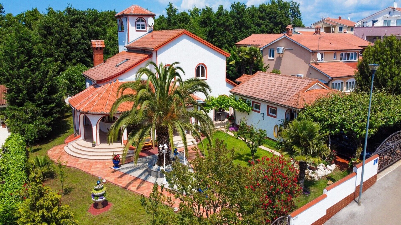 Photo of Outdoor in Cancini