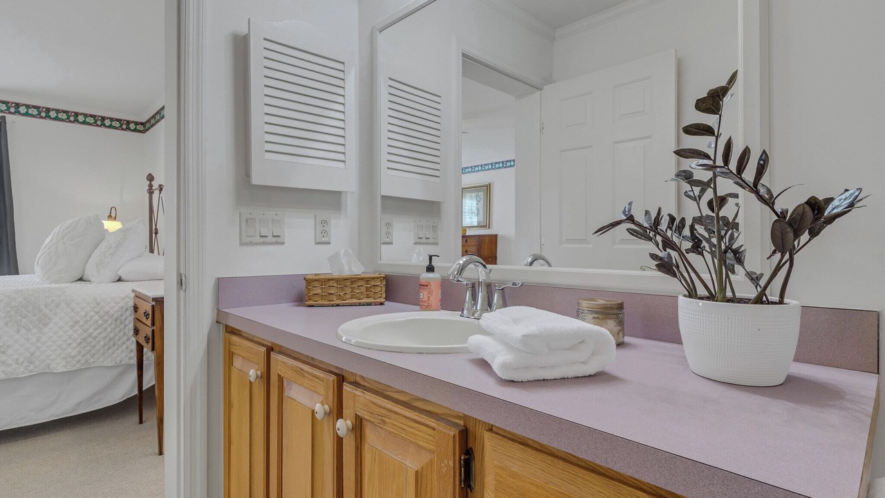 Photo of Bathroom in Irvington