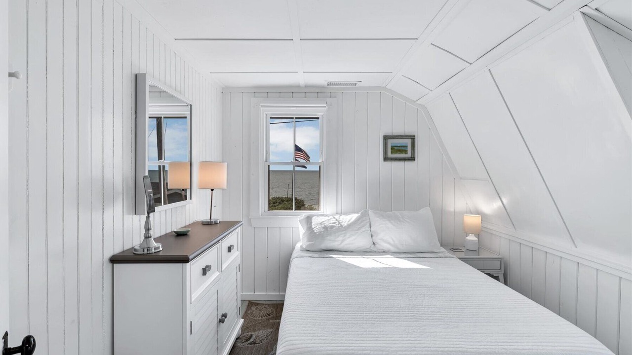 Photo of Bedroom in Harwich Port