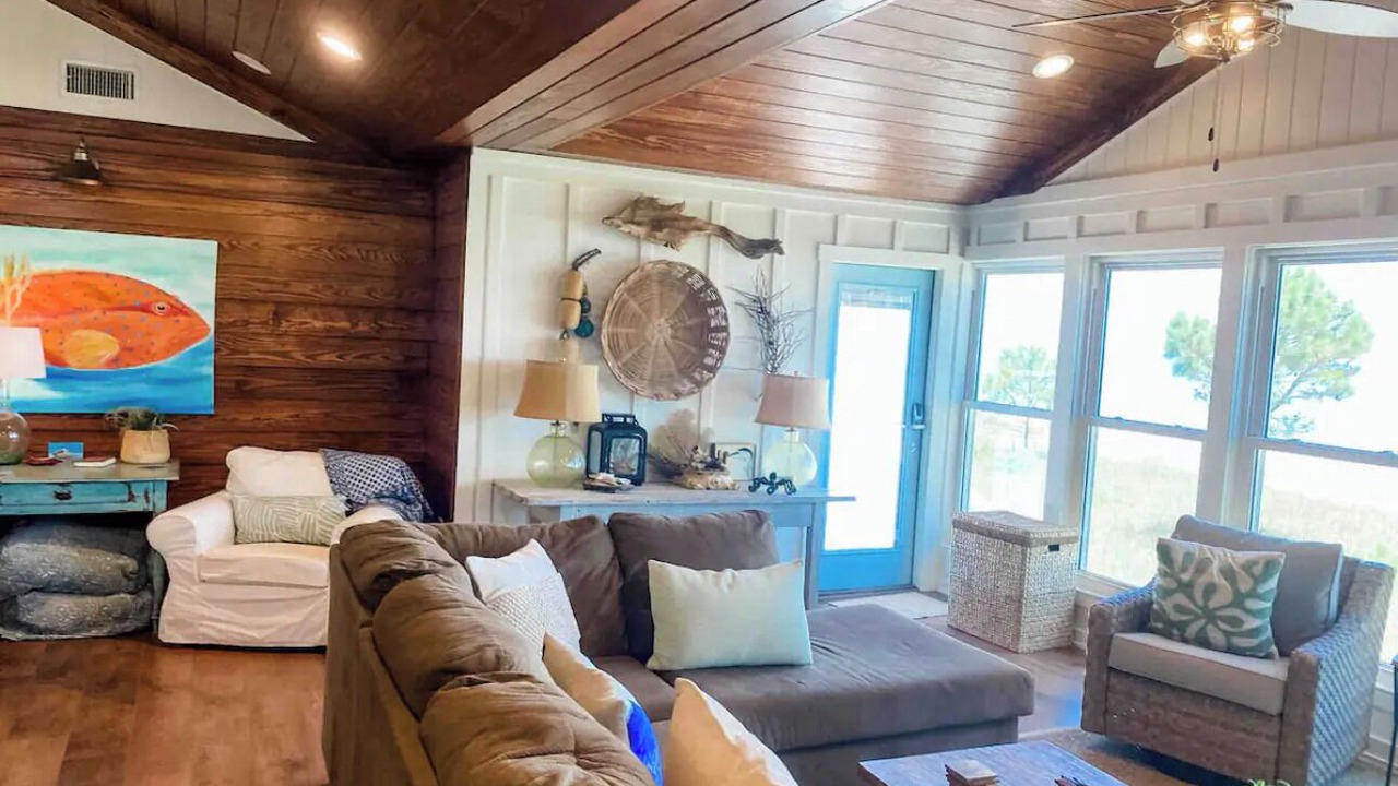 Photo of Livingroom in Alligator Point