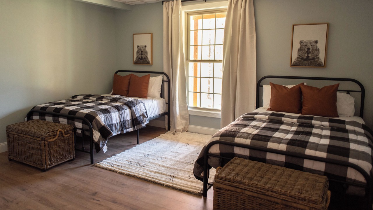 Photo of Bedroom in Gnaw Bone