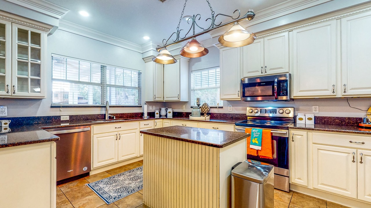 Photo of Kitchen in Plant City