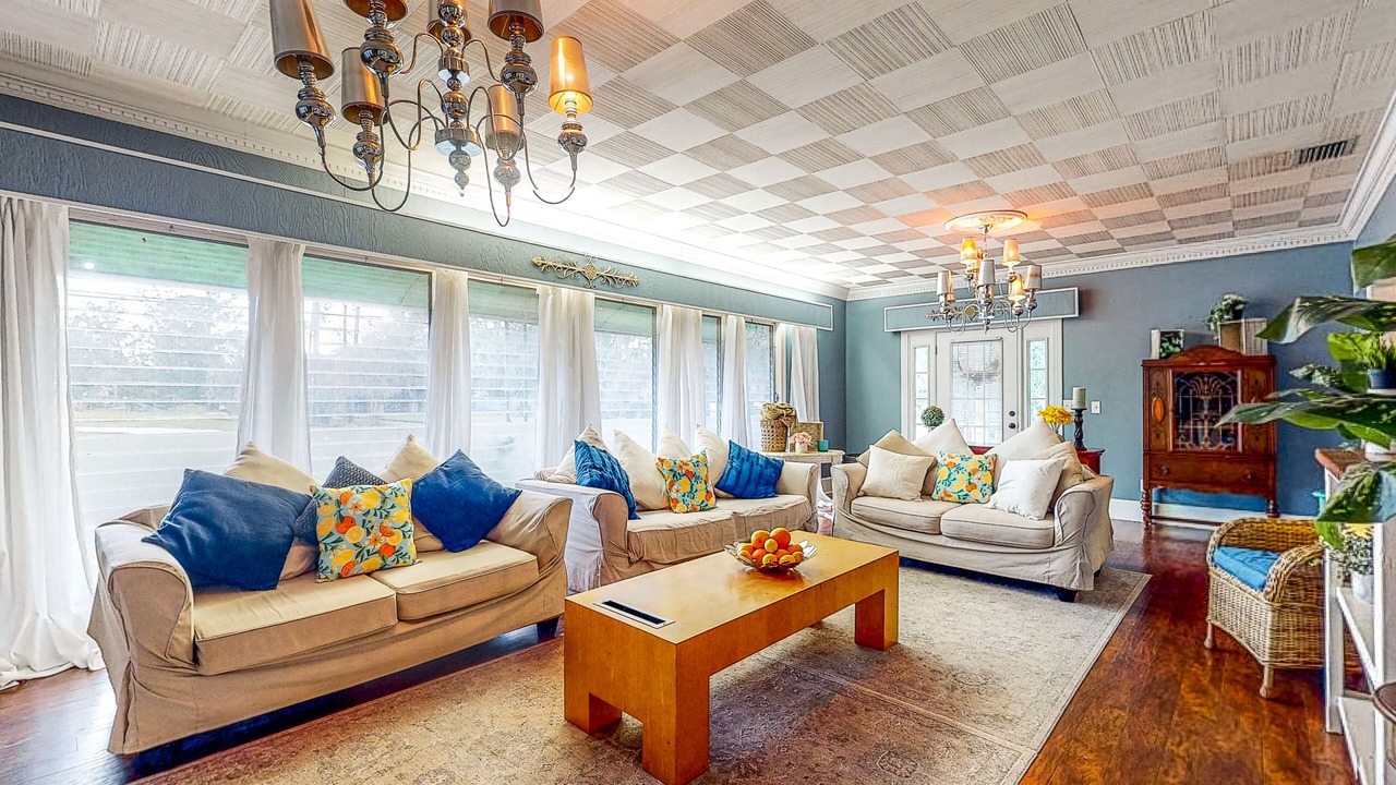 Photo of Livingroom in Plant City
