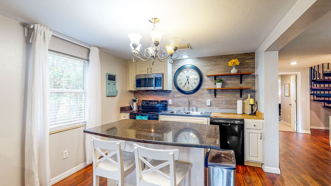 Photo of Kitchen in Plant City