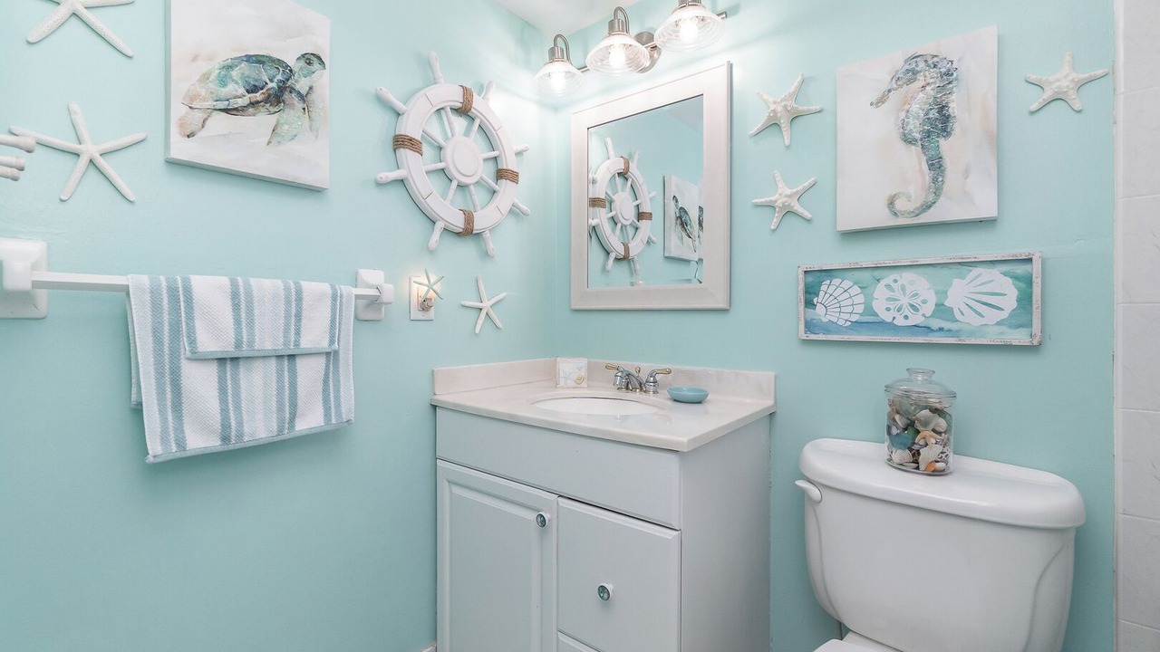 Photo of Bathroom in Avon By The Sea