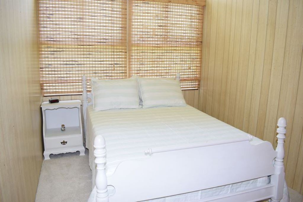 Photo of Bedroom in Deep Hole