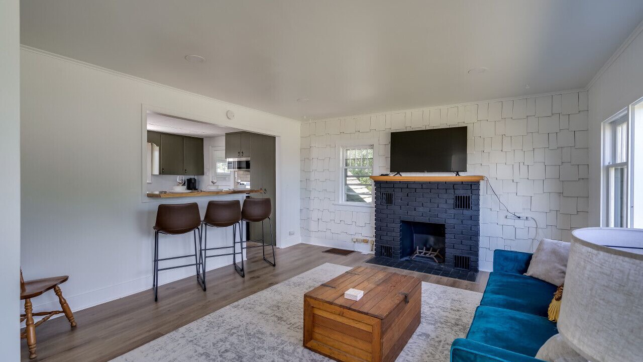 Photo of Livingroom in Clayton
