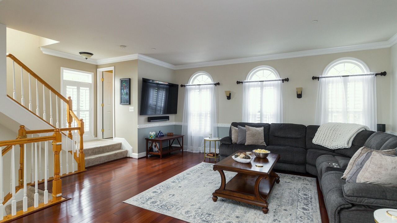 Photo of Livingroom in Landmark