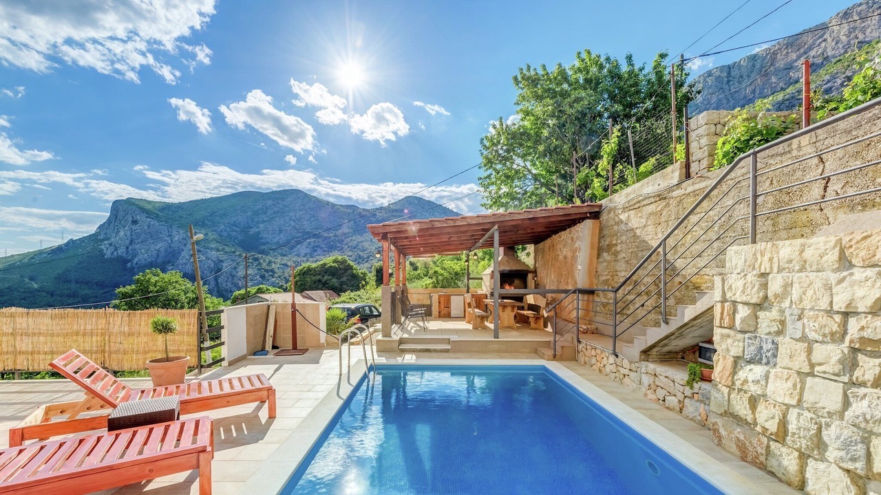 Photo of Outdoor in Klis
