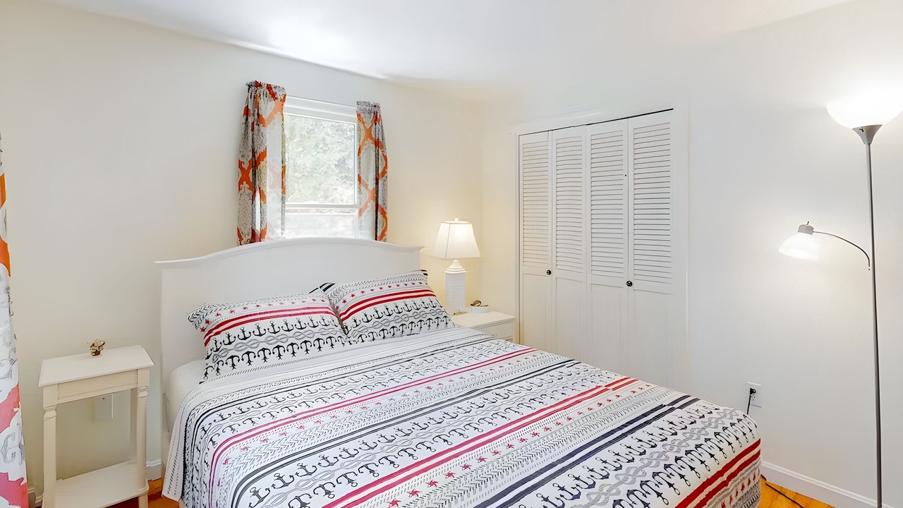 Photo of Bedroom in Truro
