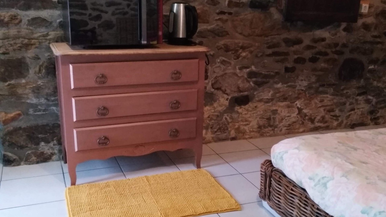 Photo of Bedroom in Le Minihic-sur-Rance