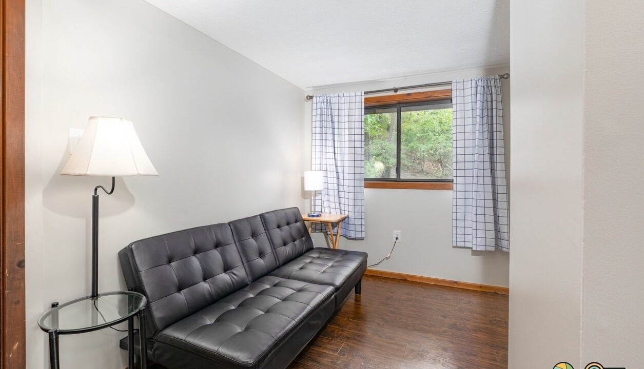 Photo of Livingroom in Basye
