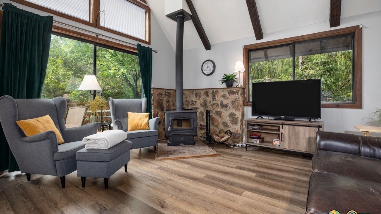 Photo of Livingroom in Basye