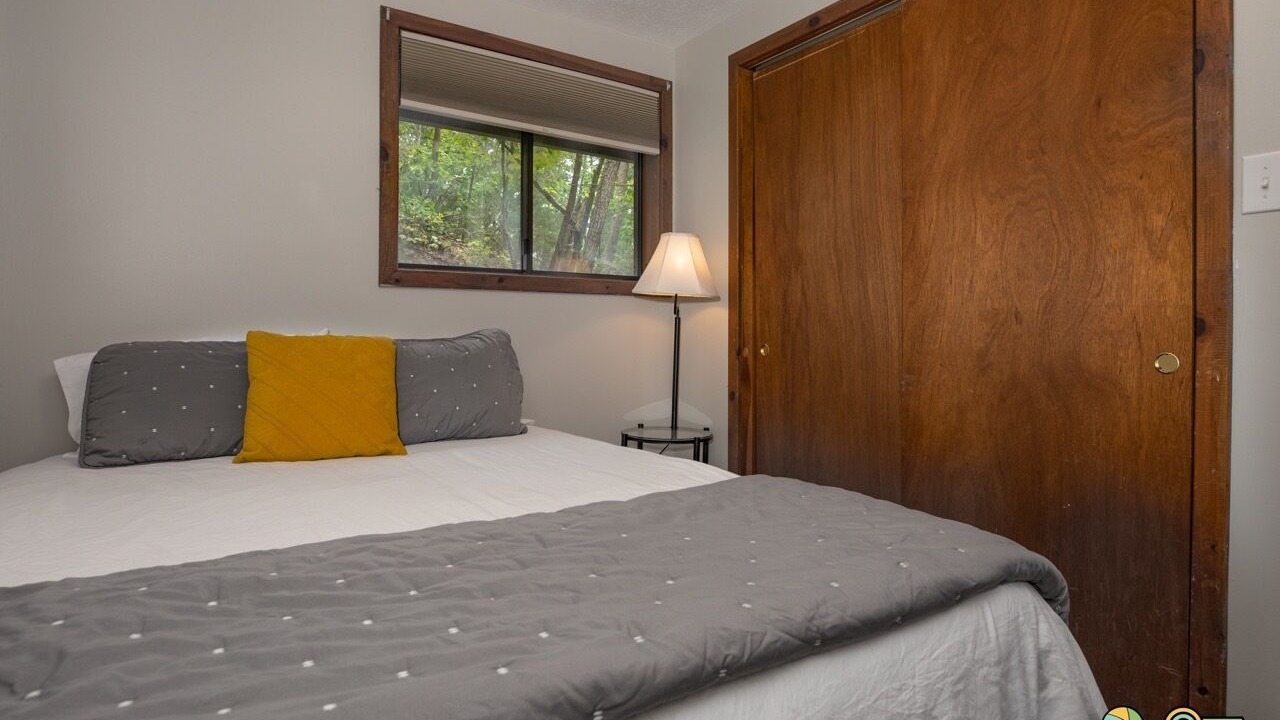 Photo of Bedroom in Basye