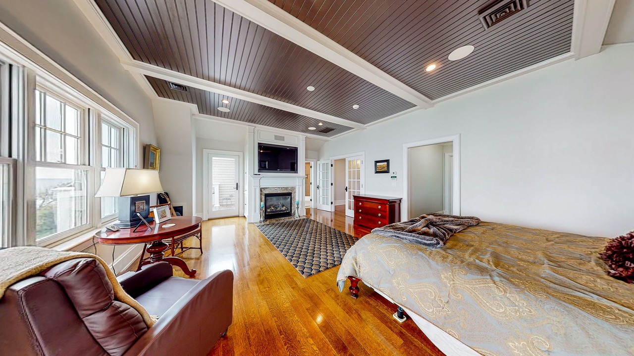 Photo of Bedroom in Cedar Bushes