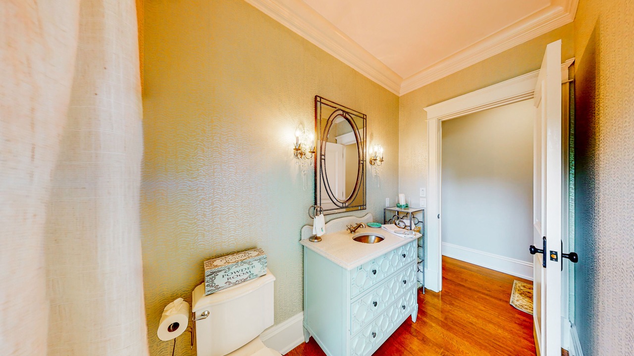Photo of Bathroom in Cedar Bushes