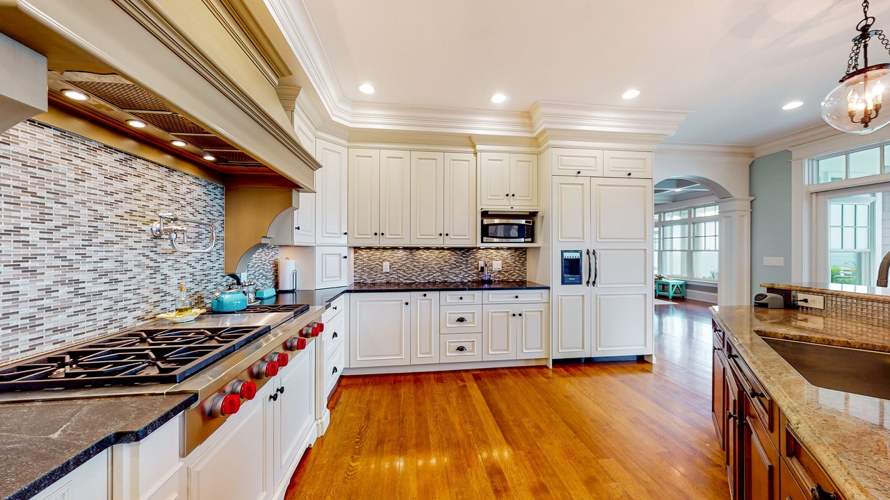 Photo of Kitchen in Cedar Bushes