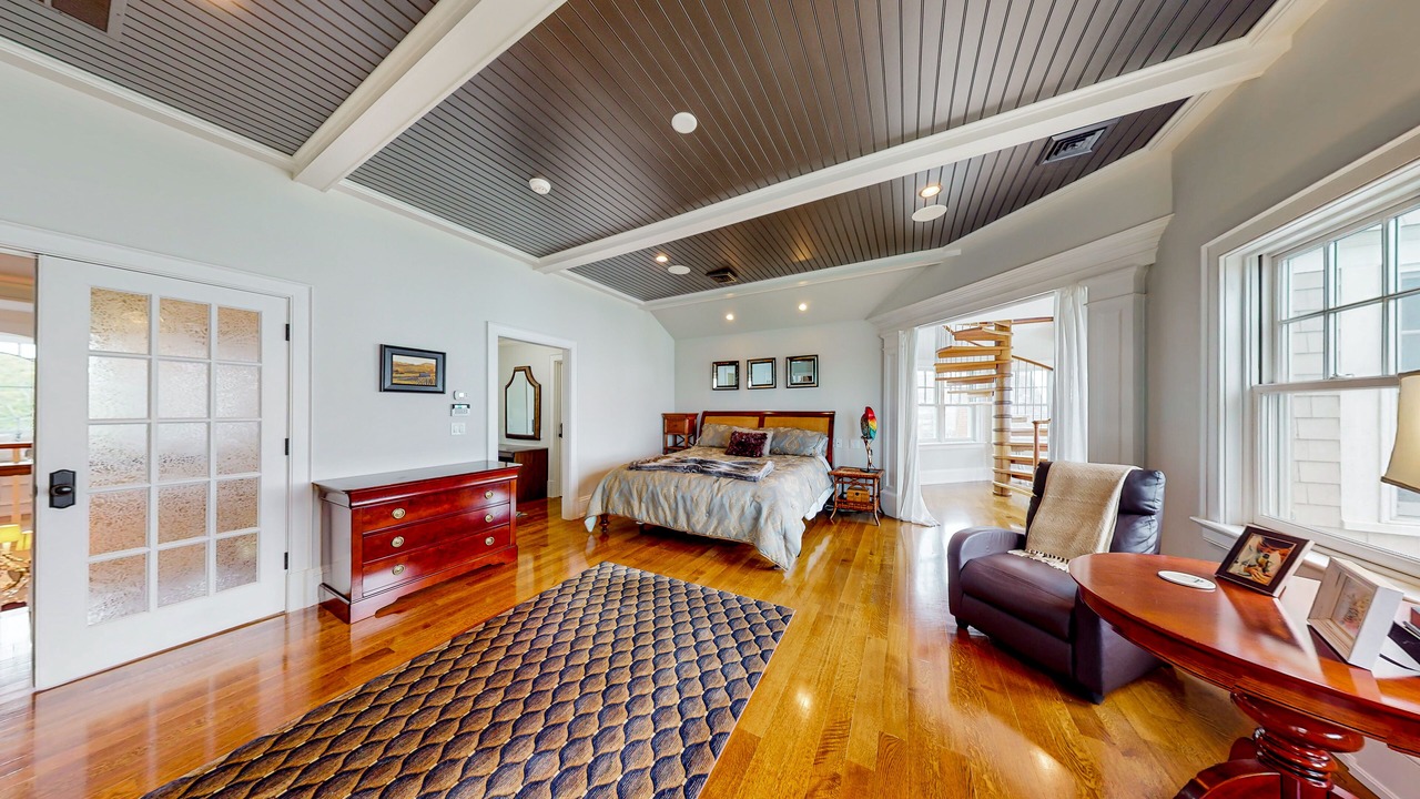 Photo of Bedroom in Cedar Bushes