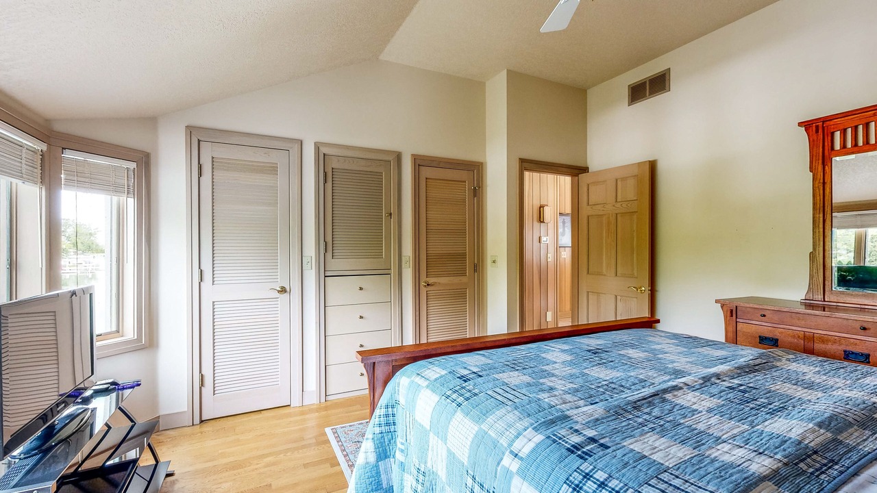 Photo of Bedroom in Syracuse