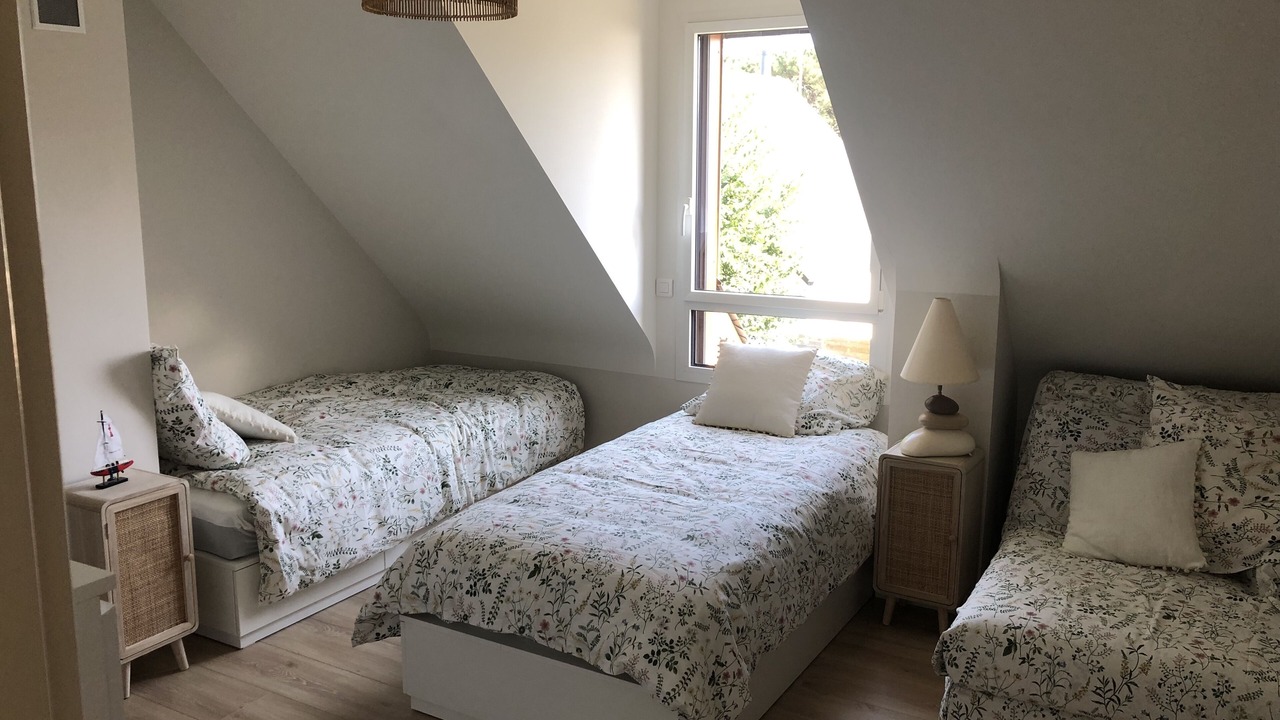 Photo of Bedroom in Larmor-Baden