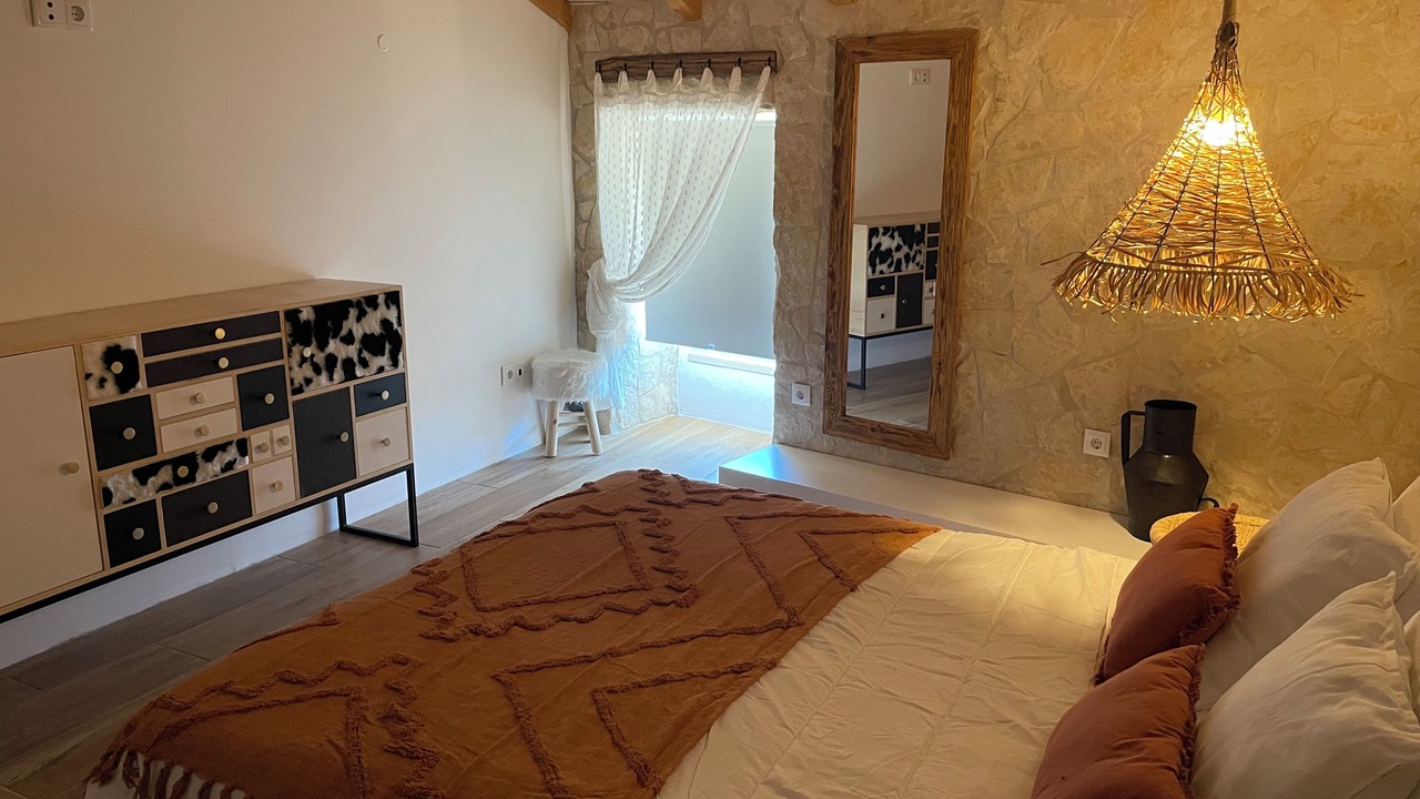 Photo of Bedroom in Avis