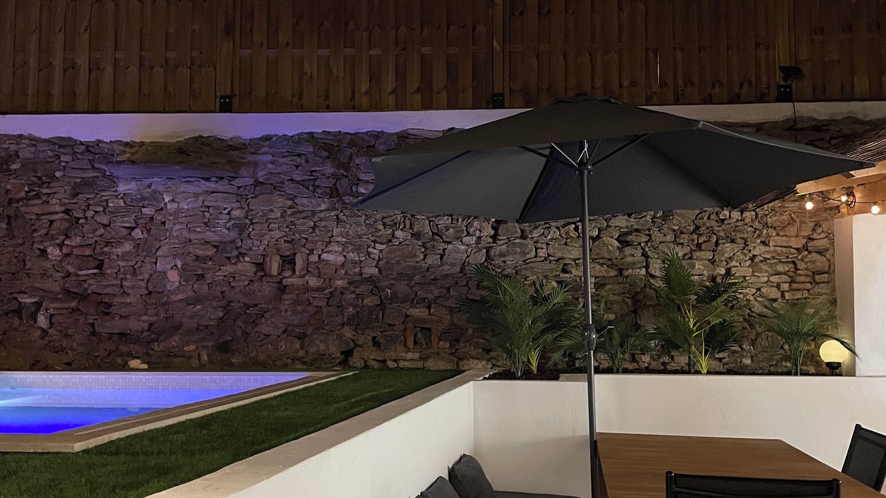 Photo of Outdoor in Avis