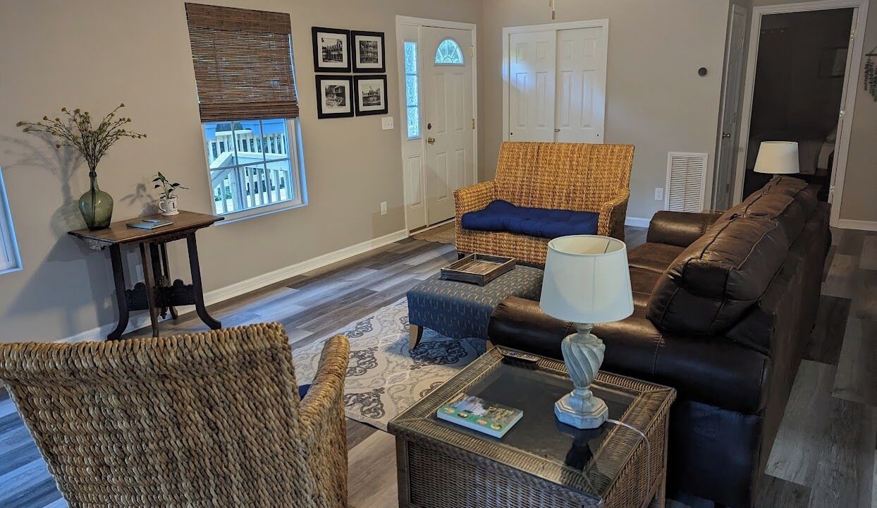 Photo of Livingroom in White Springs