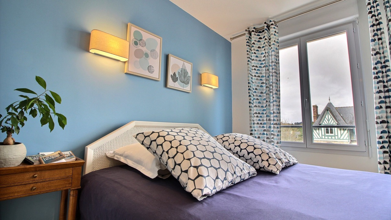 Photo of Bedroom in Sables-d'Or-les-Pins