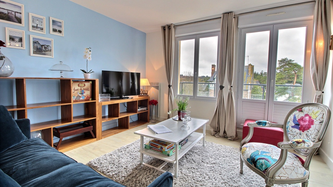 Photo of Livingroom in Sables-d'Or-les-Pins