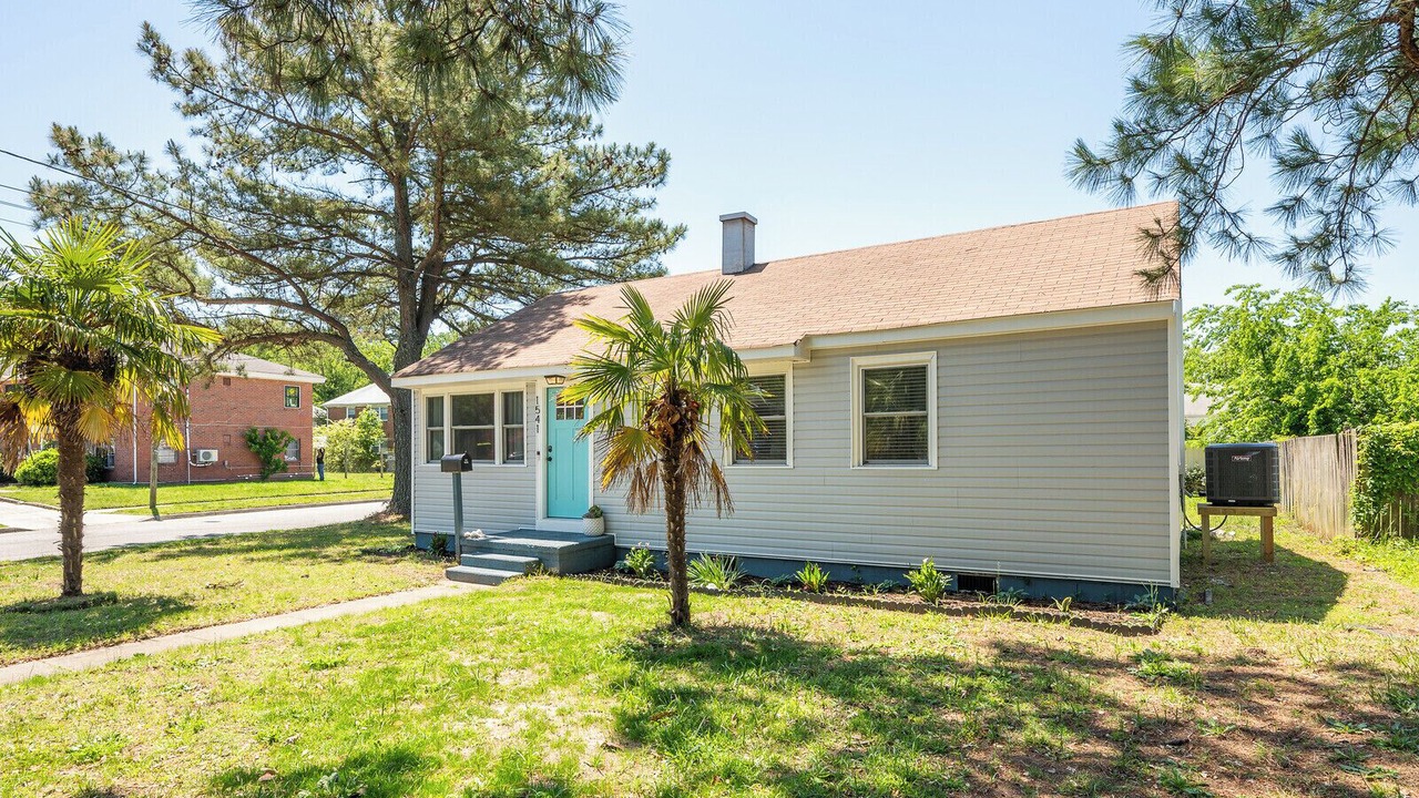Photo of Outdoor in Bayview