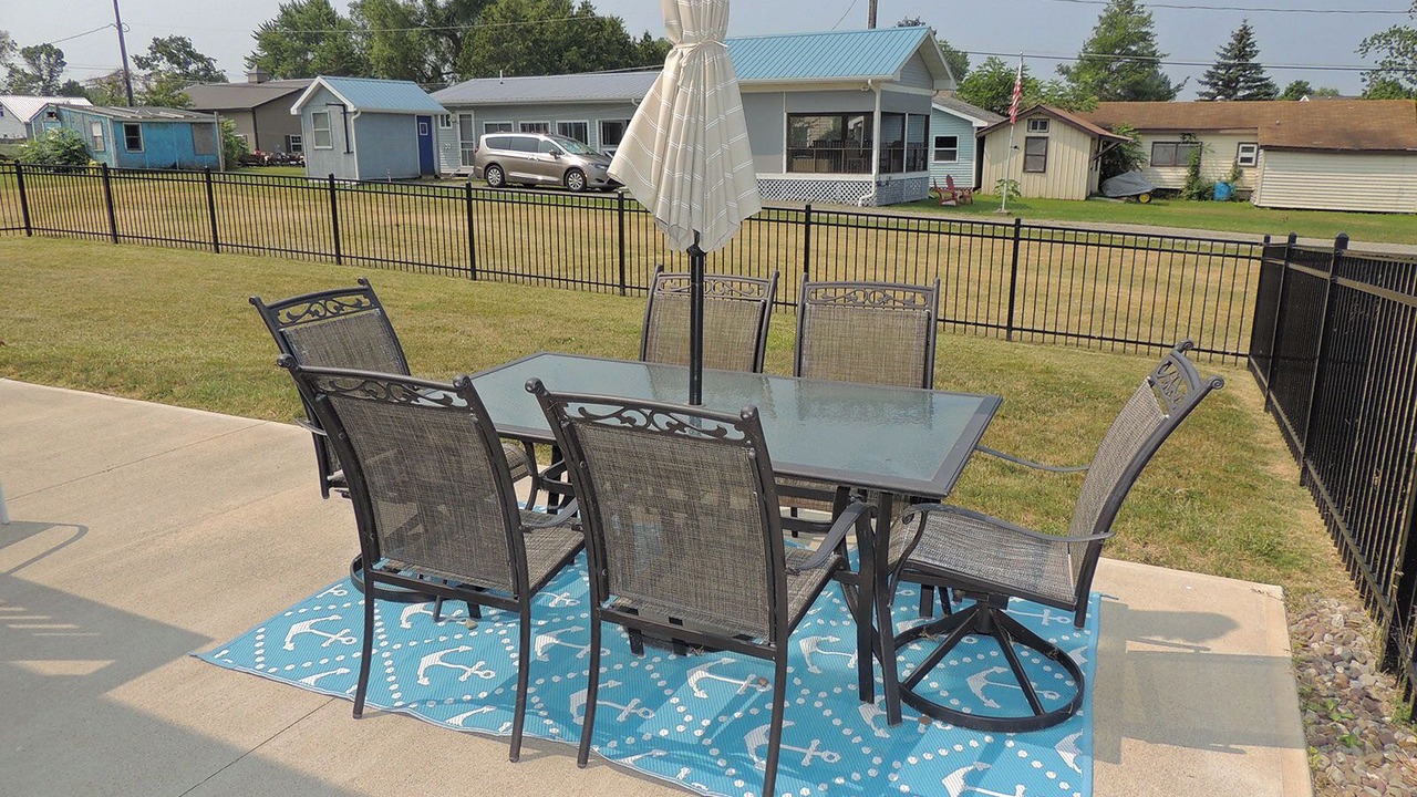Photo of Outdoor in Clayton