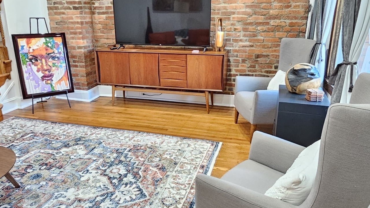 Photo of Bedroom in Truxton Circle
