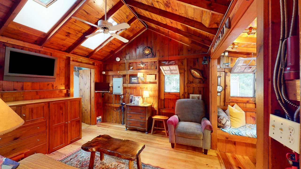 Photo of Bedroom in Wellfleet