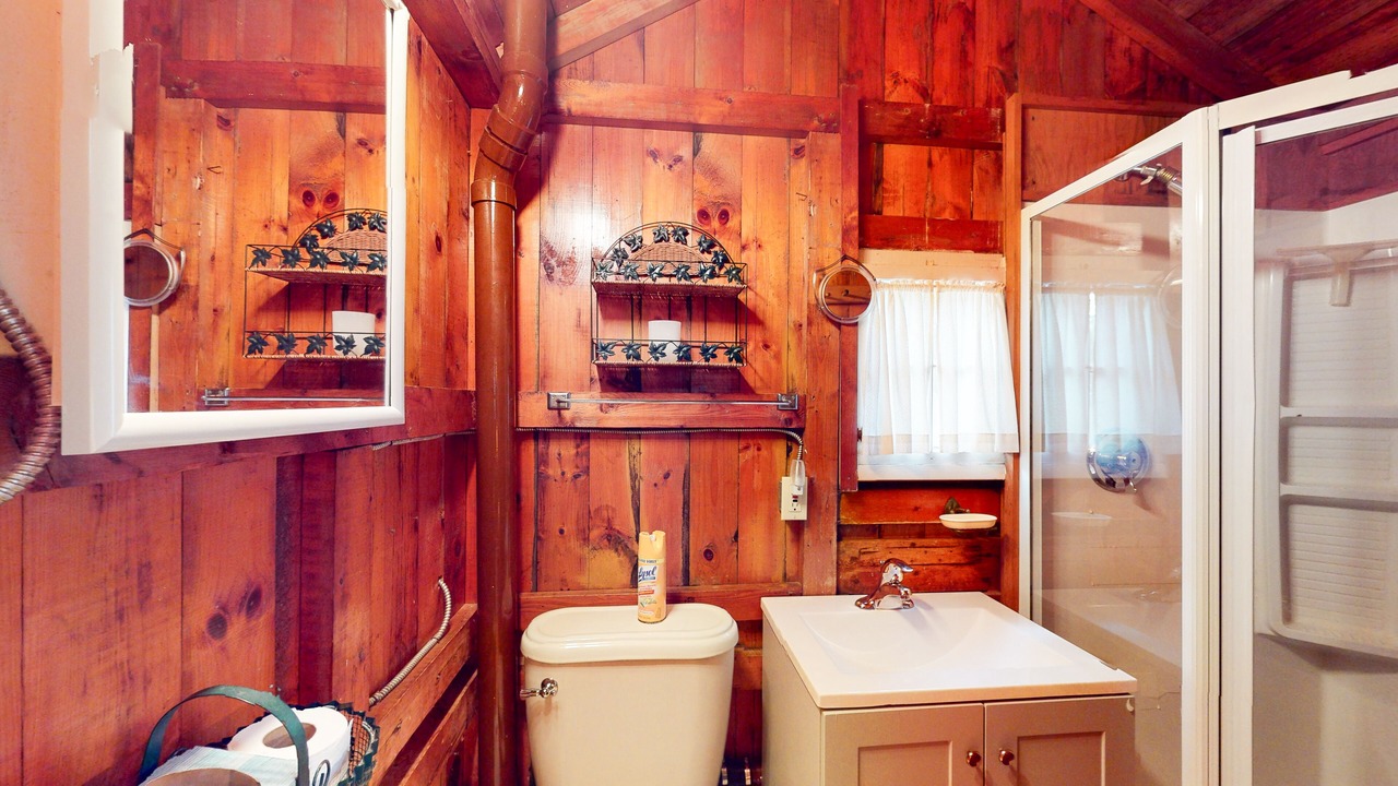 Photo of Bathroom in Wellfleet