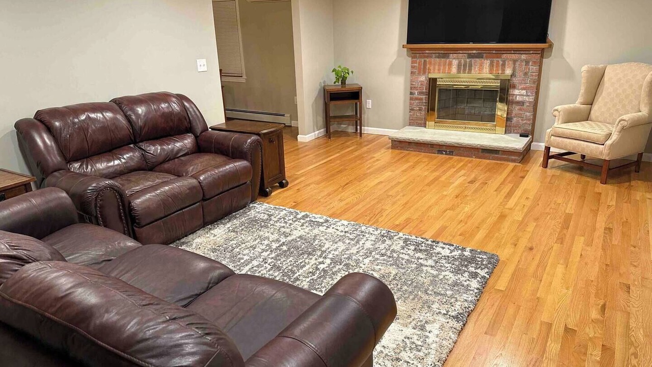 Photo of Livingroom in West Roxbury