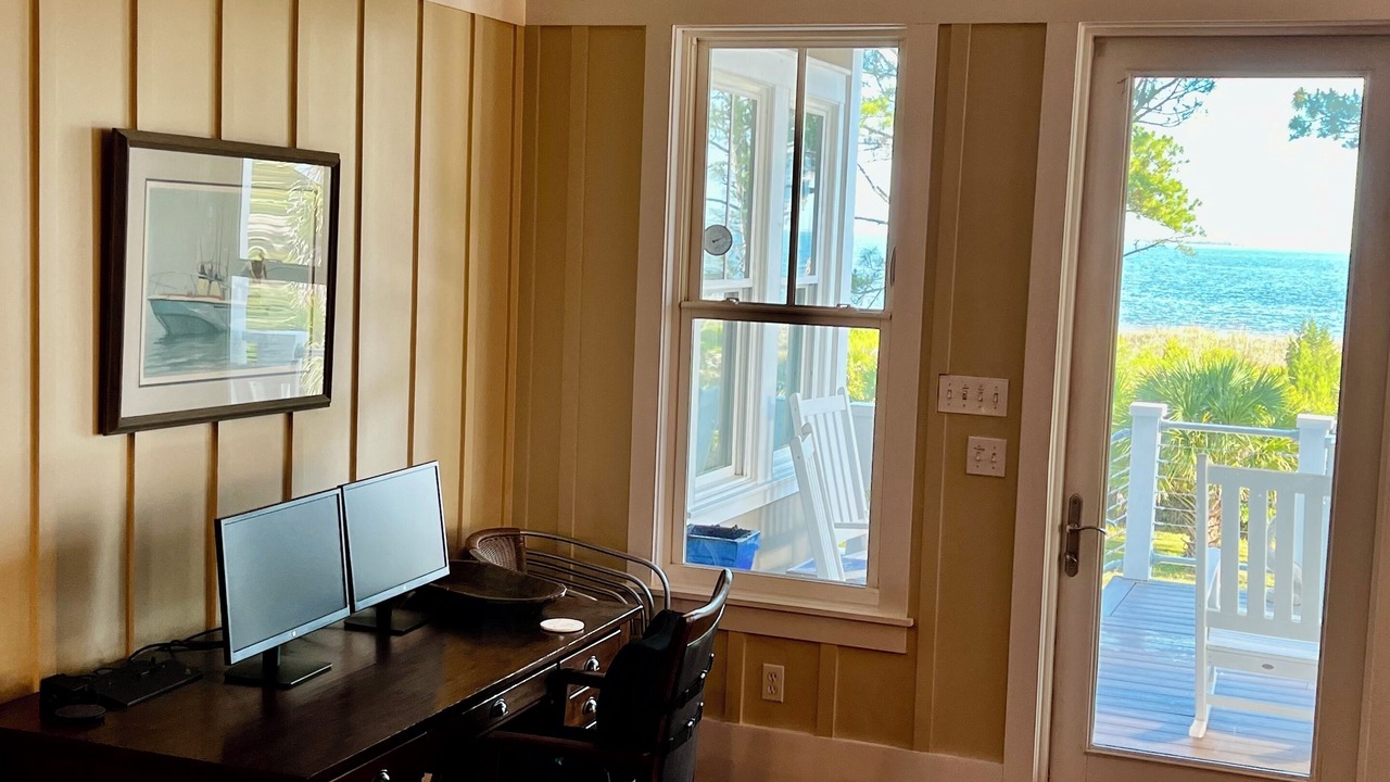 Photo of Bedroom in Carrabelle