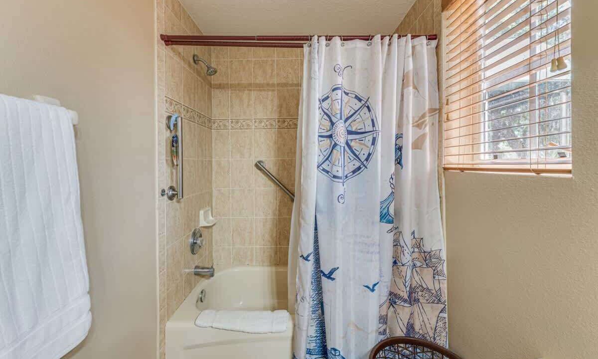 Photo of Bathroom in Chassahowitzka