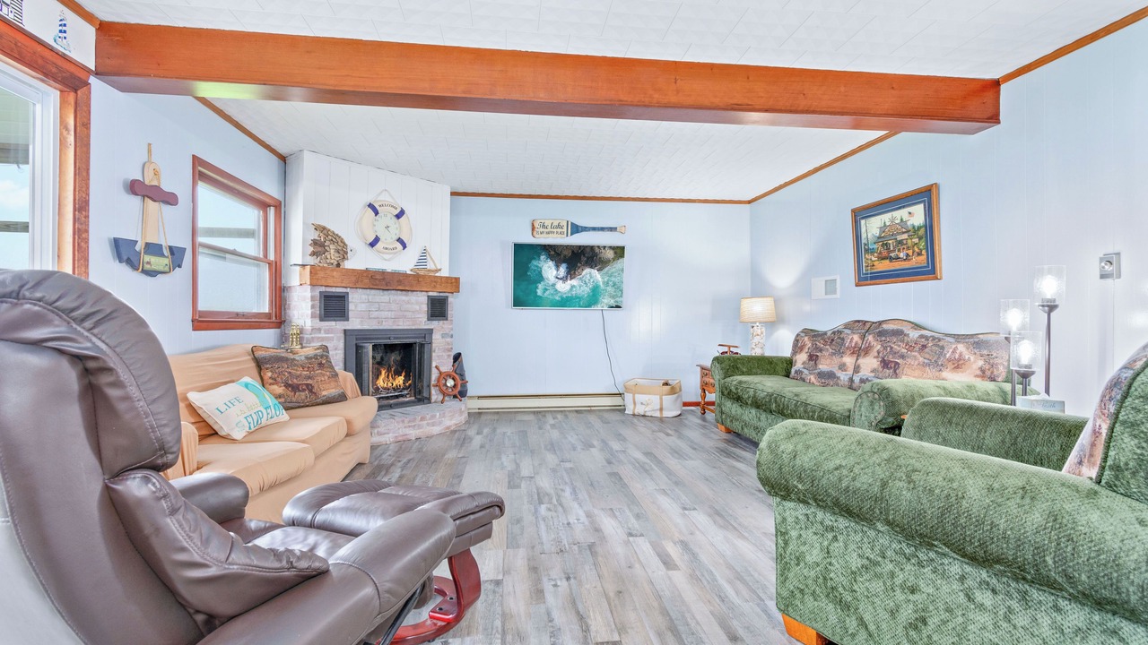 Photo of Livingroom in Coldwater