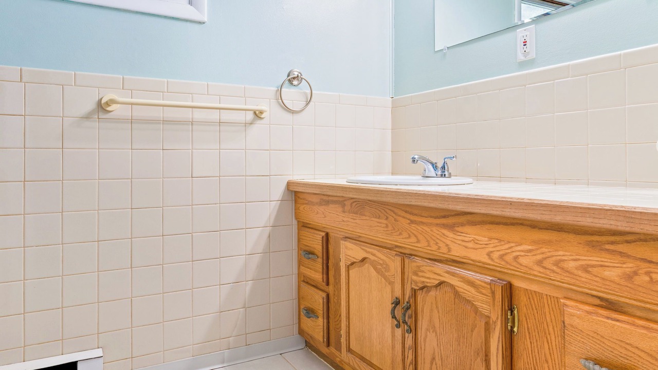 Photo of Bathroom in Coldwater