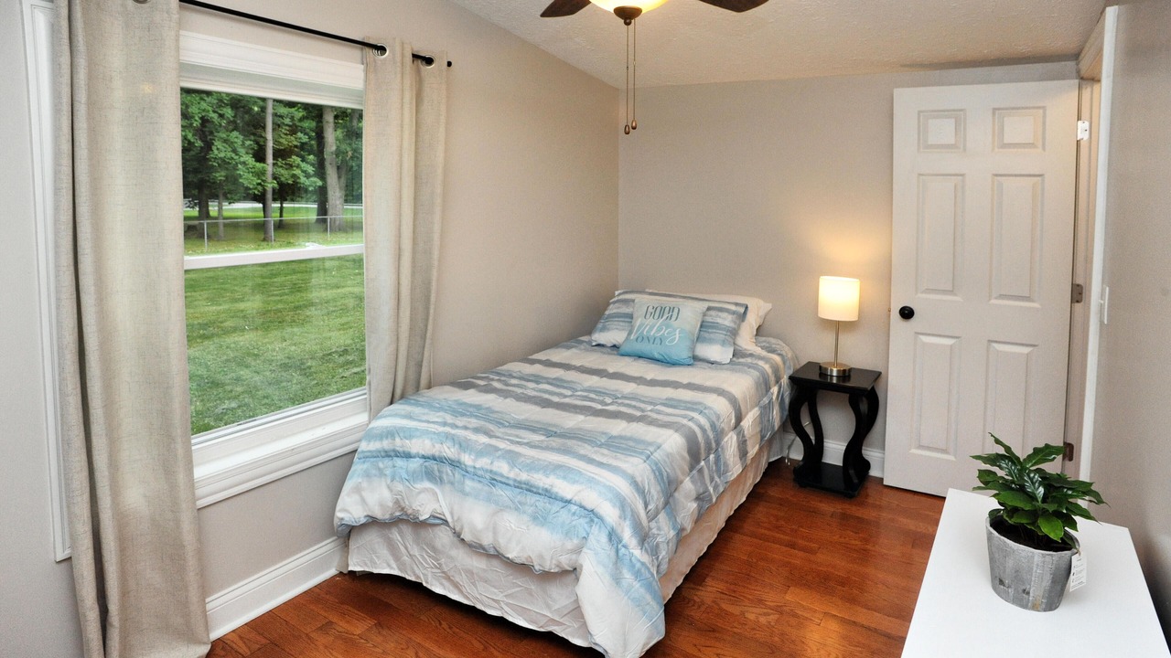 Photo of Bedroom in Wheeler