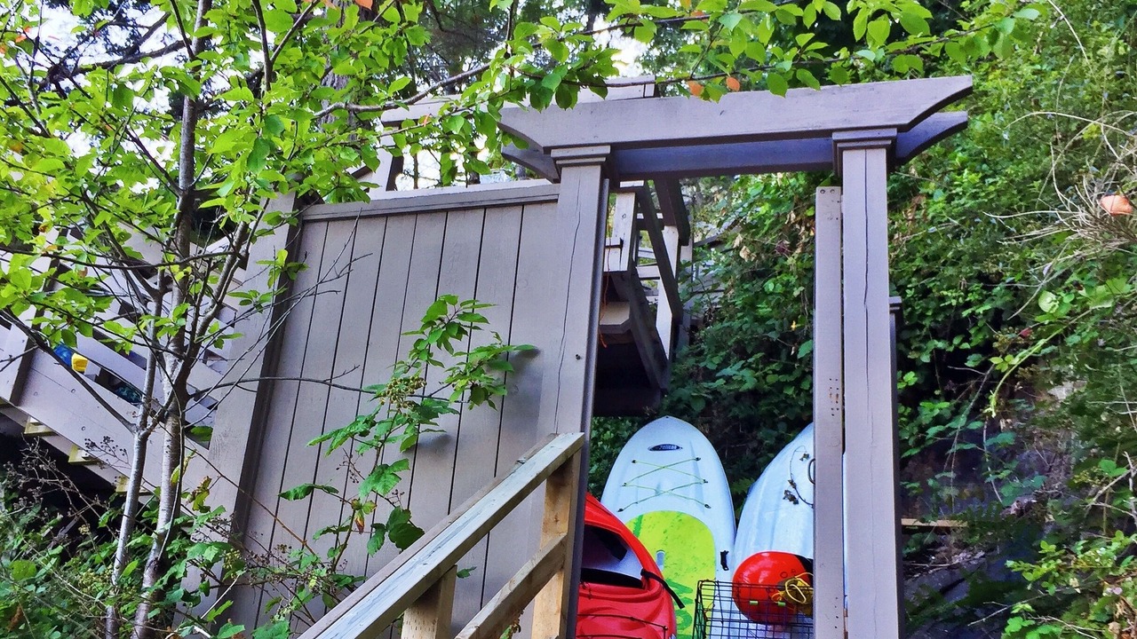 Photo of Others in Gibsons