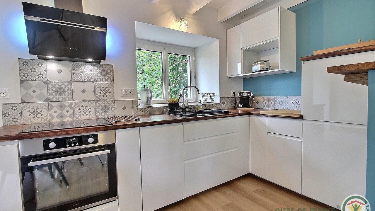 Photo of Kitchen in Tremeloir
