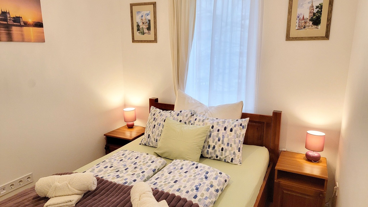 Photo of Bedroom in Erd