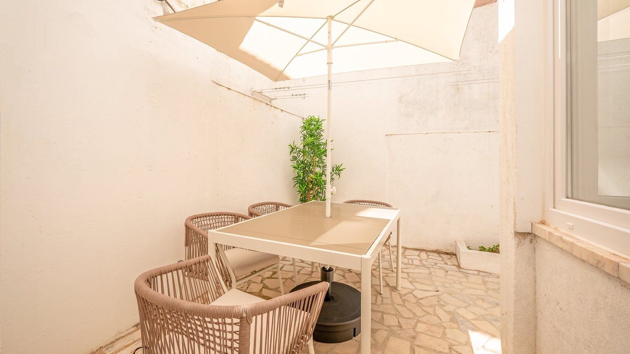 Photo of Outdoor in Santa Engracia