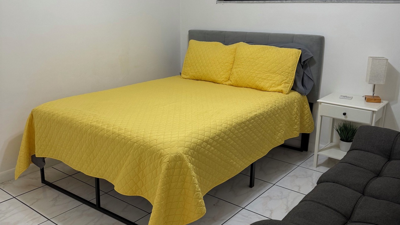 Photo of Bedroom in Pembroke Pines